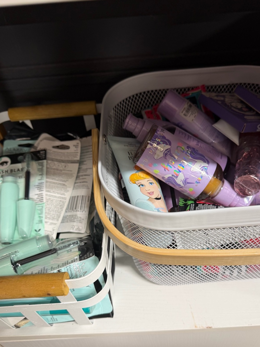Beauty & Personal Care Items Saturday @ 7:30 est - Picture 5 of 14